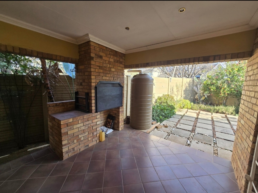 4 Bedroom Property for Sale in Dan Pienaar Free State